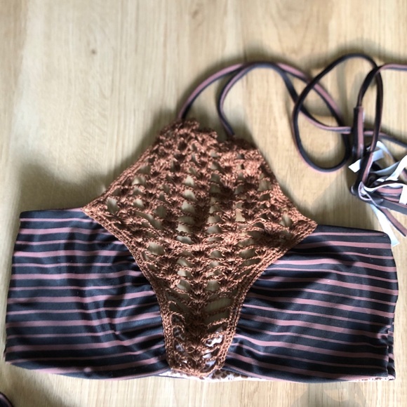 Acacia swim set - Picture 2 of 4